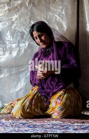 basseri nomads of iran The basseri of iran cratina coody-bjorkland ant101: introduction to cultural anthropology professor christine crompton october 10, 2011 i will be studying one of the prime examples of a pastoral tribe, the basseri, which is one of the native pastoral nomad’s tribes who inhabit in the south of iran. basseri nomads of iran The basseri of iran cratina coody-bjorkland ant101: introduction to cultural anthropology professor christine crompton october 10, 2011 i will be studying one of the prime examples of a pastoral tribe, the basseri, which is one of the native pastoral nomad’s tribes who inhabit in the south of iran.