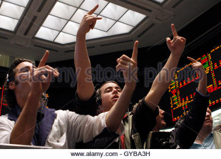 Advantages of open outcry trading system