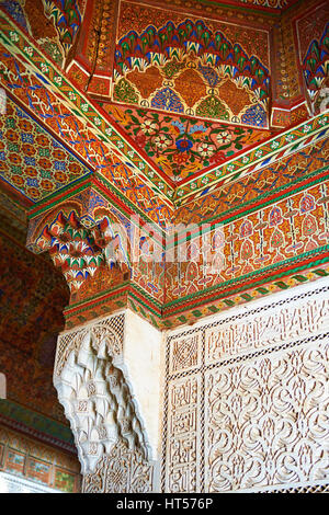 Berber Arabesque Mocarabe Plasterwork Pamnels And Muqarnas Capitals And