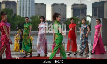qiqihar girls Editor’s note: this incredibly thorough article, posted online by a chinese man living in yunnan, china, describes many stereotypes about women in different parts of china, putting special emphasis on their physical appearances and where to find “beautiful girls” here, we bring you part 1 of a 2 part series 1) beijing 北京 the beijing girls. qiqihar girls Editor’s note: this incredibly thorough article, posted online by a chinese man living in yunnan, china, describes many stereotypes about women in different parts of china, putting special emphasis on their physical appearances and where to find “beautiful girls” here, we bring you part 1 of a 2 part series 1) beijing 北京 the beijing girls.
