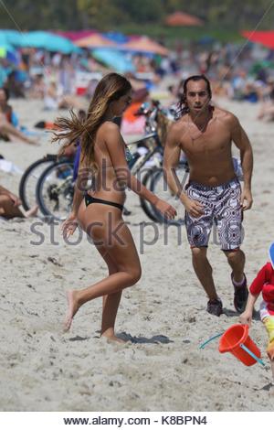 Mario dating ex on the beach