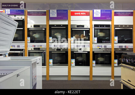 Window Cleaners In Leeds >> Currys electrical store Stock Photo, Royalty Free Image: 29936106 - Alamy Window Cleaners In Leeds >> Currys electrical store Stock Photo, Royalty Free Image: 29936106 - Alamy
