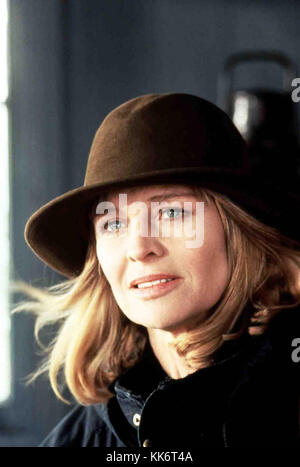 THE RAILWAY STATION MAN Julie Christie 1992 Video Arte Courtesy