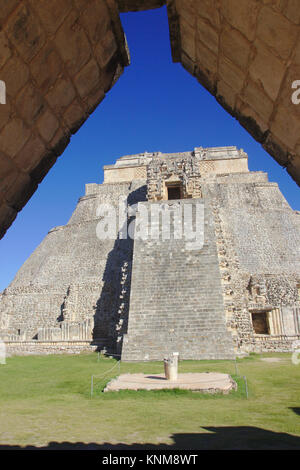 The Magician S Pyramid At The Ruined Mayan City Of Uxmal Stock Photo