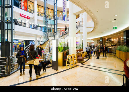 Germany, Baden-wurttemberg, Karlsruhe, Shopping Centre 'ettlinger Of 