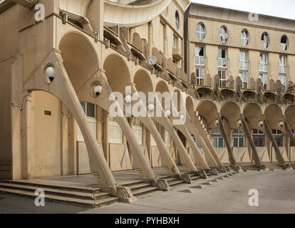 Postmodernist Dwelling Complex Ar Nes De Picasso Arenas Of Picasso