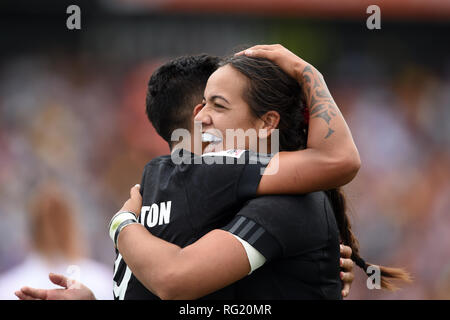 New Zealand S Stacey Waaka Celebrates Her Try Against Australia During