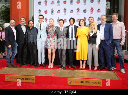 Chuck Lorre Johnny Galecki Jim Parsons Kaley Cuoco Simon Helberg