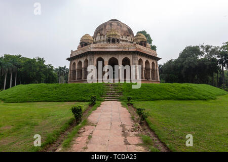 The Tomb Of Mohammed Shah Known As Mubarak Khan Ka Gumbaz Lodi