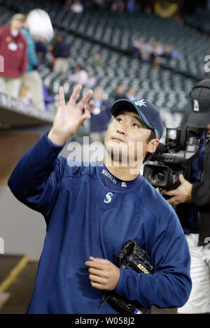 Seattle Mariners Cha Seung Baek Delivers Against The New York Yankees