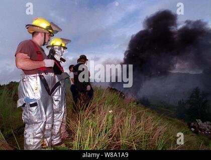 Korean Air Flight 801 Wreckage Stock Photo Alamy