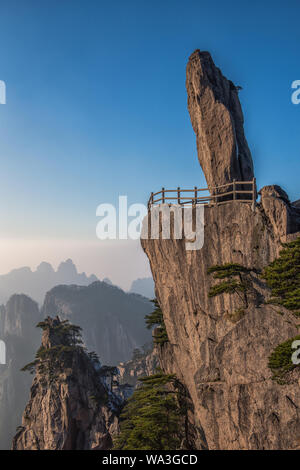 China Anhui Mt Huangshan Mountain Peaks In Mist Stock Photo Alamy