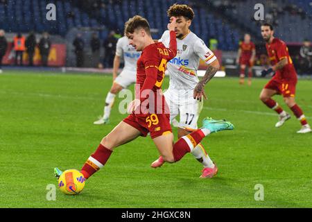 Nicola Zalewski von A S Roma während der Rückrunde des Viertelfinales