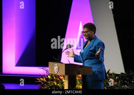 B Rgermeisterin Karen Bass H Lt Ihre Antrittsrede Bei Der