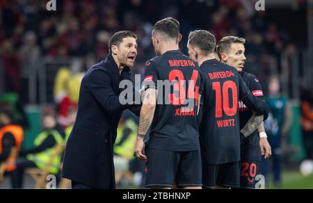 Leverkusen Deutschland Dezember Trainer Xabi Alonso Leverkusen