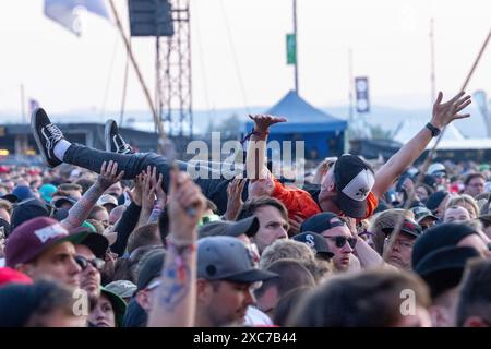 Adenau 7 Juni 2024 Fan Crowdsurfing Am Rock Am Ring Das Festival