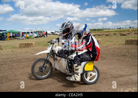 Motorrad Sport Kinder kinder seitenwagen motorrad rennsport stockfoto bild Motorrad Sport Kinder kinder seitenwagen motorrad rennsport stockfoto bild