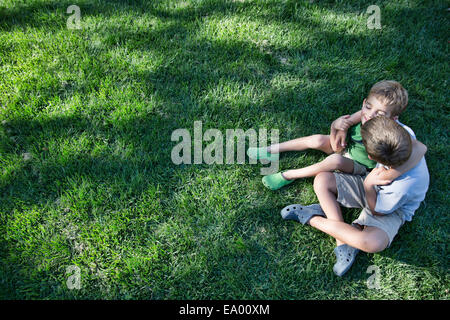 Zwei Jungen Kindern Br Der Nackt Nackt Oder Nackt Laufen Bis Zum Meer