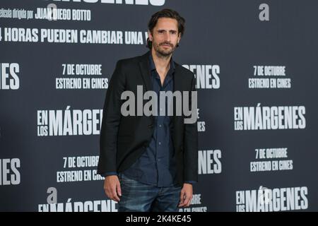 El director guionista y actor español Juan Diego Botto posará durante