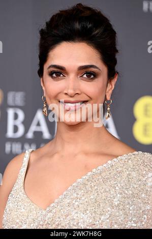 Deepika Padukone Bei Der Verleihung Der Bafta Film Awards Th