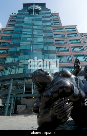 Broadgate Venus Escultura De Fernando Botero Exchange Place De La