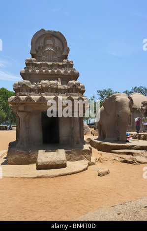 Templos monolíticos del Panch Rathas en Mahabalipuram en la región de