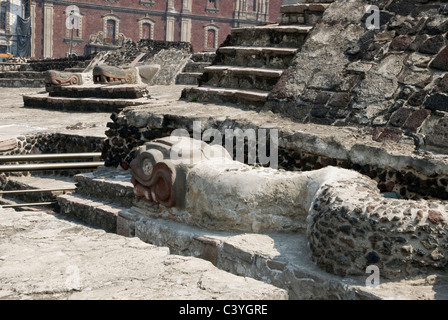 Las Ruinas Aztecas Del Templo Mayor En El Sitio Arqueol Gico De