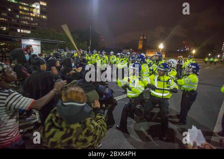 Le Pont De Westminster London Uk Jun Nue Les Cyclistes