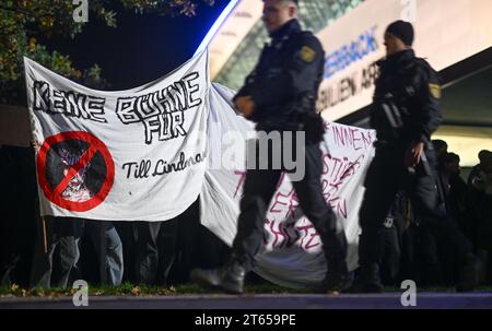 Leipzig Allemagne 08 novembre 2023 Pas de scène pour Till Lindemann