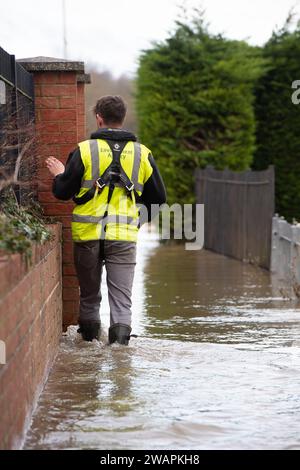 Cookham Berkshire Royaume Uni Janvier Un Employ De L Agence