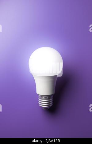 Viola Diodo Emettitore Di Luce I Diodi Emettitori Di Luce LED Sono