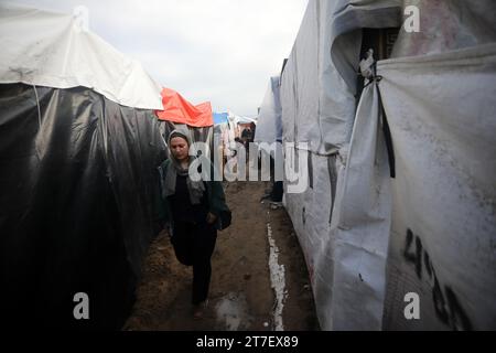 Khan Yonis Gaza Novembre I Palestinesi Sfollati Interni Che