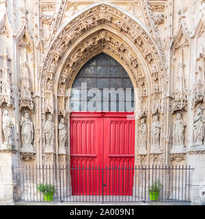 Paris, the beautiful Saint-Merri church in the center, red wooden door Stock Photo