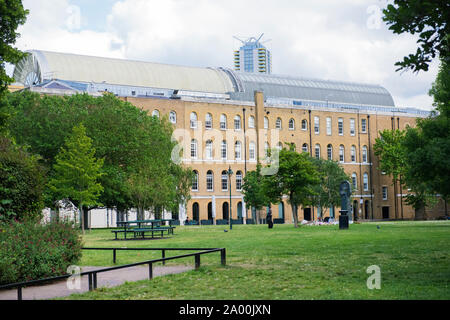 Imperial War Museum, London, England. Side view. Green park land. West view of the former Bedlam Hospital for the Insane. All British conflicts 1914+. Stock Photo