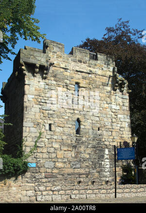 NORTHUMBERLAND; CORBRIDGE; VICAR'S PELE TOWER Stock Photo