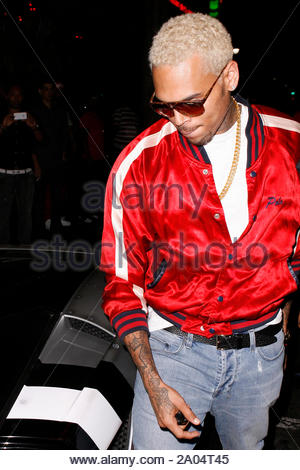 Hollywood Ca Chris Brown Shows Off His Bleached Blonde Hair As