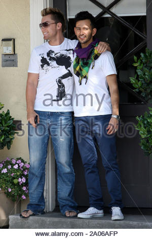 Lance Bass Sat Patiently And Had His Hair Dyed And Styled By