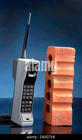 brick phone 80s