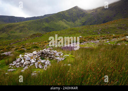 Clochan - ruins of a stone hut, Hiking in Abha Mhor valley, Cloghane, Kerry, Ireland
