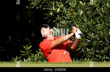 USA’s Patrick Reed in action on hole 16 during day two of the BMW PGA Championship at Wentworth Golf Club, Surrey. Stock Photo