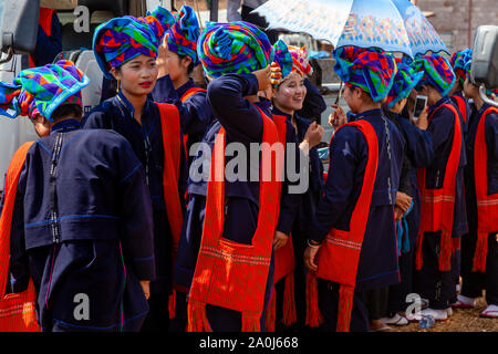 Young Women From The Pa’O Ethnic Group At The Kakku Pagoda Festival, Taunggyi, Shan State, Myanmar. Stock Photo