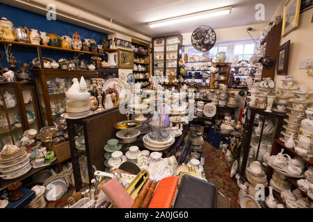 Antique shop full of china, Much Wenlock, Shropshire, England, UK Stock Photo