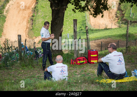 Giavera del Montello, Italy. 14 September 2019. Paramedics talking near a motocross race. Credit: Lukasz Obermann/Alamy Live News Stock Photo