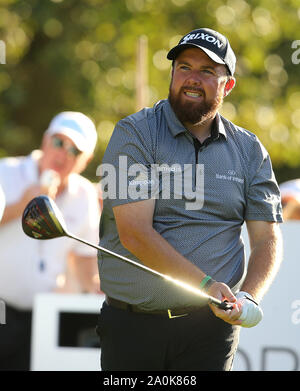 Wentworth Golf Club, Virginia Water, UK. 20 September 2019. Shane Lowry of Ireland during Day 2 at the BMW PGA Championship. Editorial use only. Credit: Paul Terry/Alamy. Stock Photo