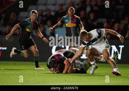 Harlequins' Charlie Mulchrone scores his side's final try during the Premiership Rugby Cup Round 1 match at Twickenham Stoop, London. Stock Photo