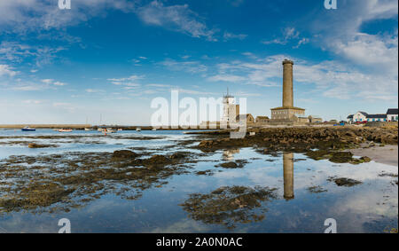 Louis Nicolas Davout sculpture in the Phare d' Eckmuhl, lighthouse at  Pointe Saint-Pierre, Penmarc'h, Finistere, Brittany, Bretagne Stock Photo -  Alamy