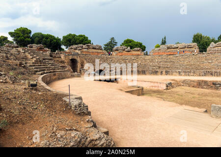 The Roman amphitheatre, Merida, Badajoz Province, Extremadura, Spain.  The amphitheatre was inaugurated in 8 BC.  It is part of the Archaeological En Stock Photo