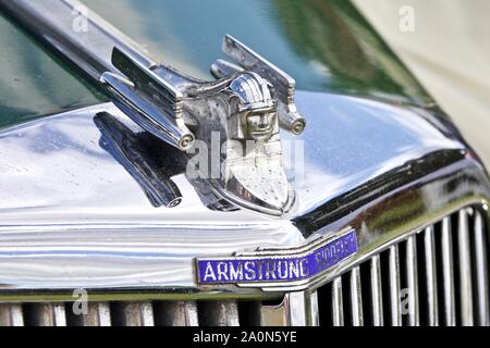 Armstrong Siddeley jet powered sphinx bonnet mascot hood ornament Stock Photo