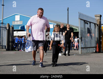 London, UK. 21st Sept 2019. English Championship Football, Millwall Football Club versus Queens Park Rangers; Pair of Millwall fans arriving at The Den Stadium before kick off - Strictly Editorial Use Only. No use with unauthorized audio, video, data, fixture lists, club/league logos or 'live' services. Online in-match use limited to 120 images, no video emulation. No use in betting, games or single club/league/player publications Credit: Action Plus Sports Images/Alamy Live News Credit: Action Plus Sports Images/Alamy Live News Credit: Action Plus Sports Images/Alamy Live News Credit: Action  Stock Photo