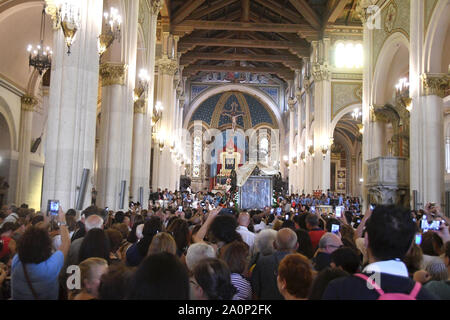 Reggio Calabria 14 sep 2019 - Discesa Madonna della Consolazione,Duomo, la Vara Credit: Giuseppe Andidero Stock Photo